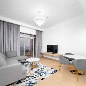  Apartment 151 Jumeirah Gardens